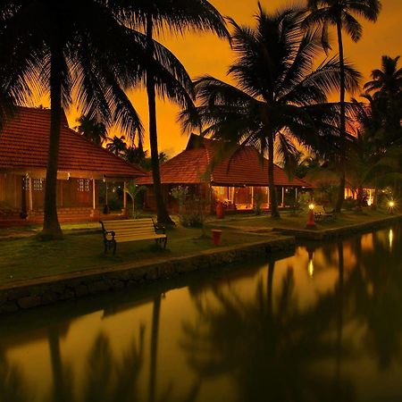 Kondai Lip Backwater Heritage Resort Kochi Exterior foto