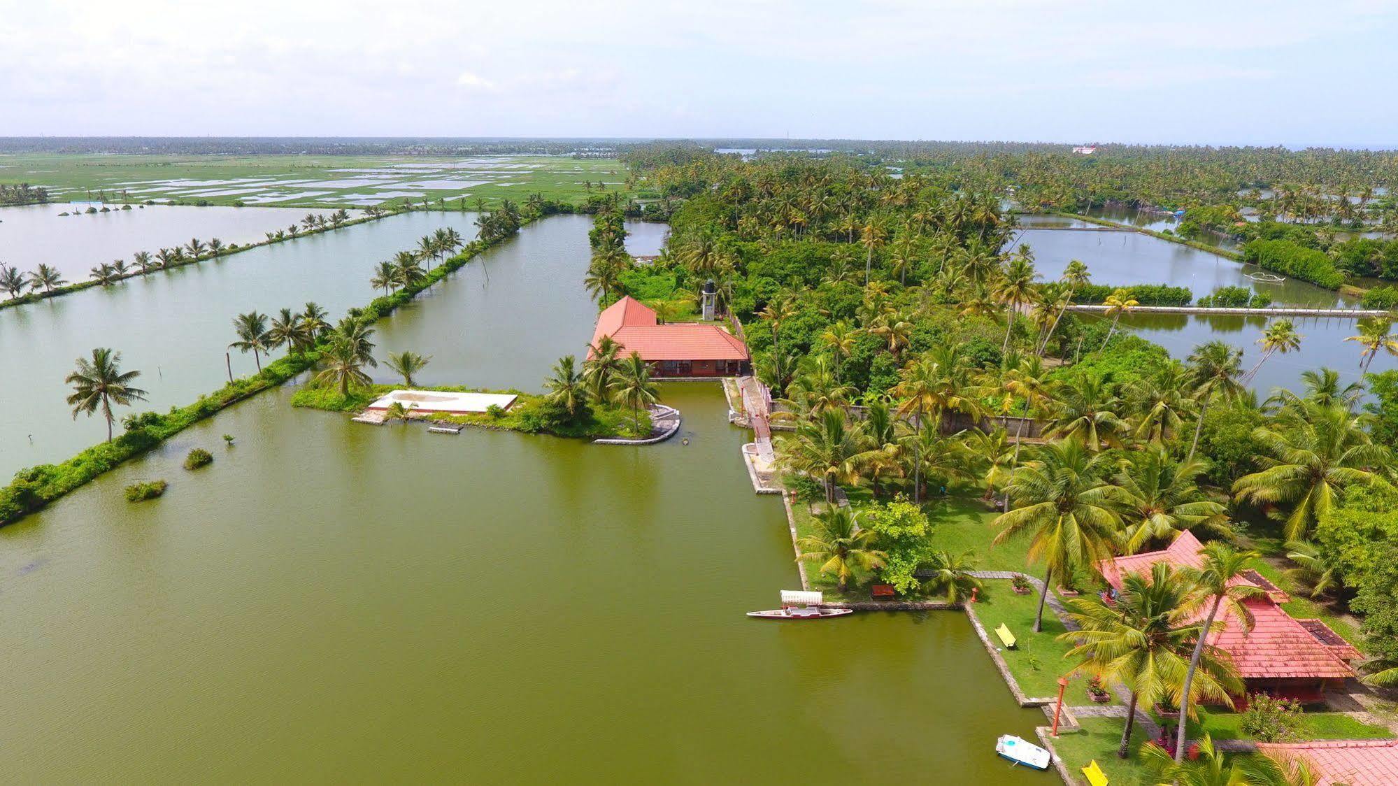 Kondai Lip Backwater Heritage Resort Kochi Exterior foto
