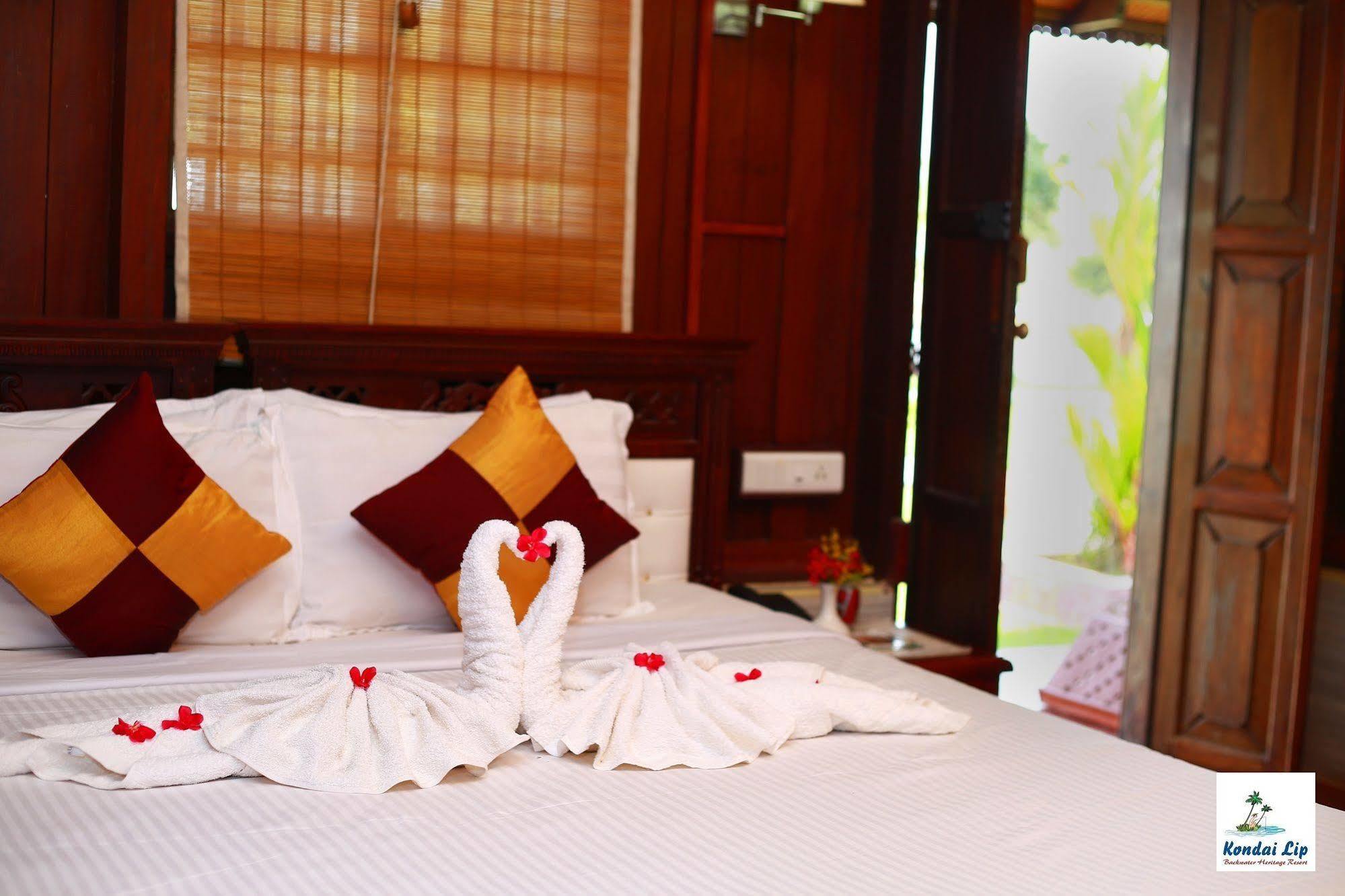 Kondai Lip Backwater Heritage Resort Kochi Exterior foto
