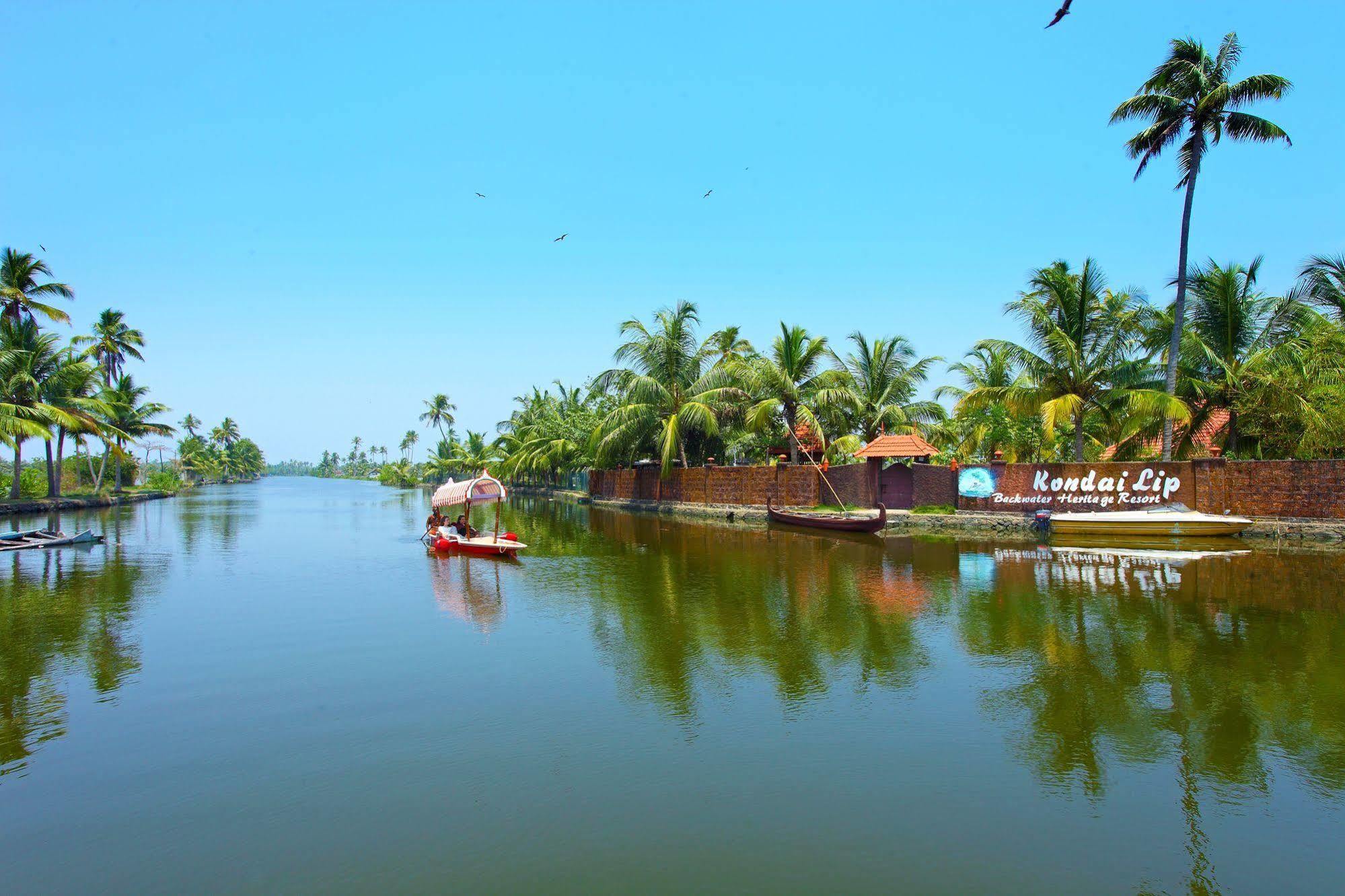 Kondai Lip Backwater Heritage Resort Kochi Exterior foto